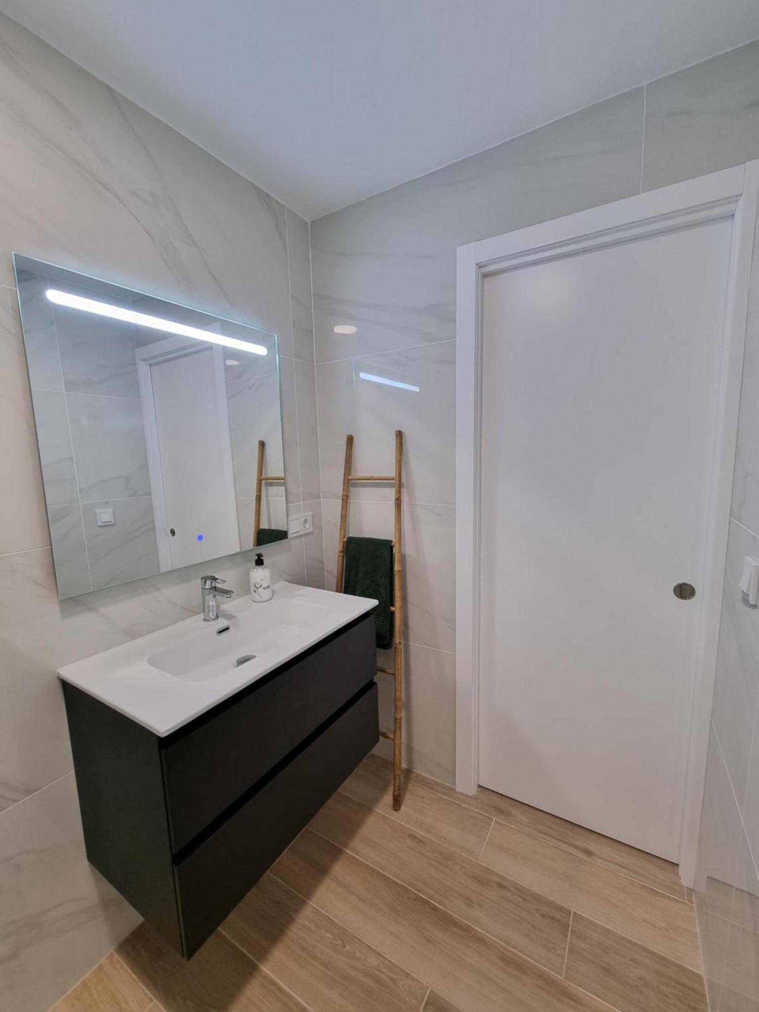 Apartamento Playa Victoria I カディス エクステリア 写真