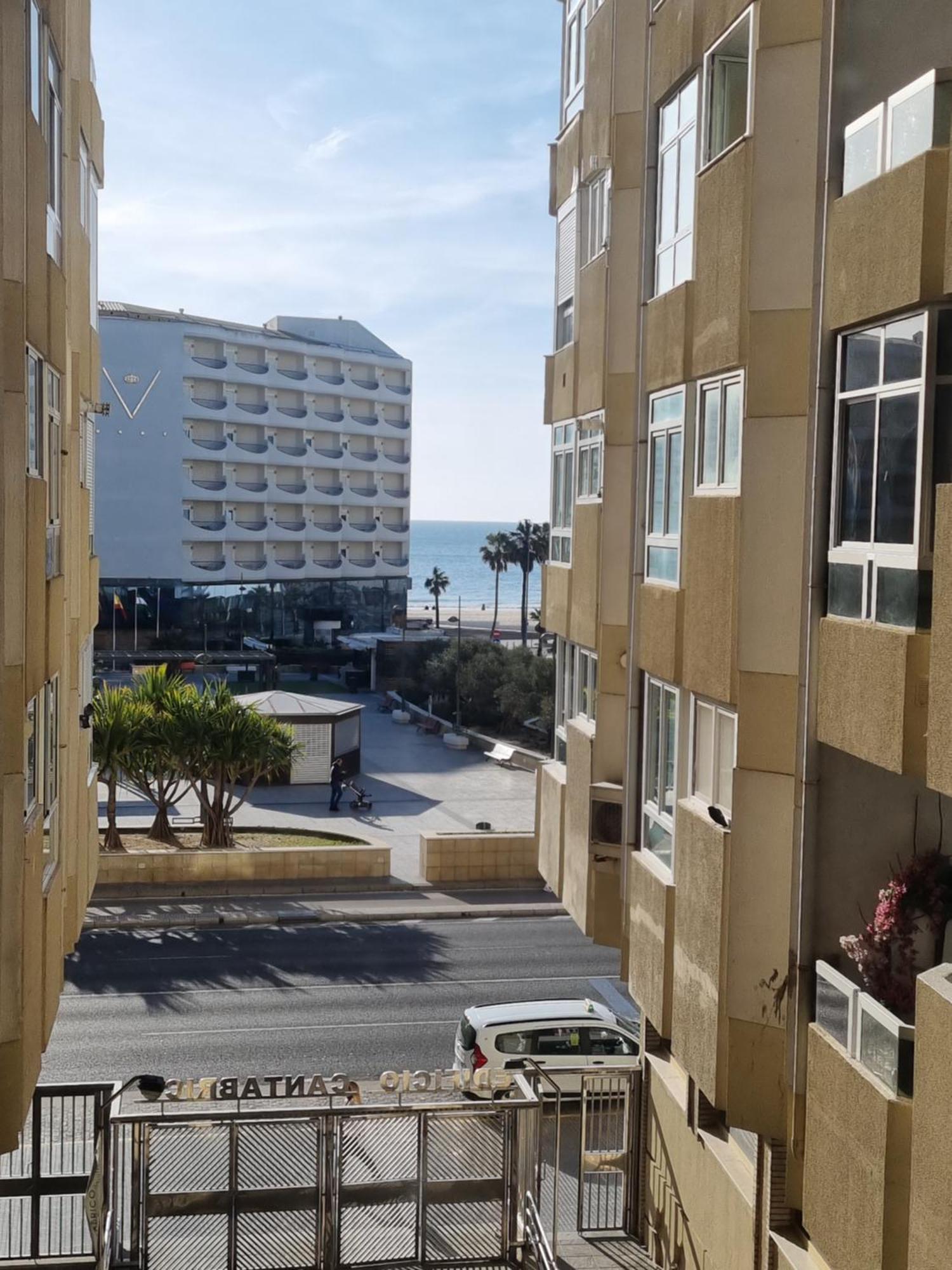 Apartamento Playa Victoria I カディス エクステリア 写真